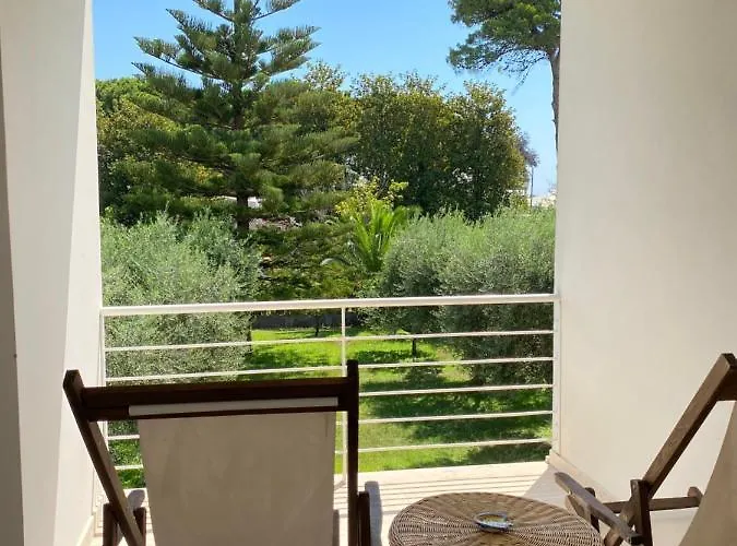 Domus Bed & Breakfast Terracina