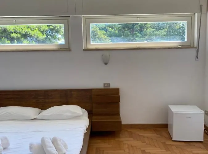 Domus Bed & Breakfast